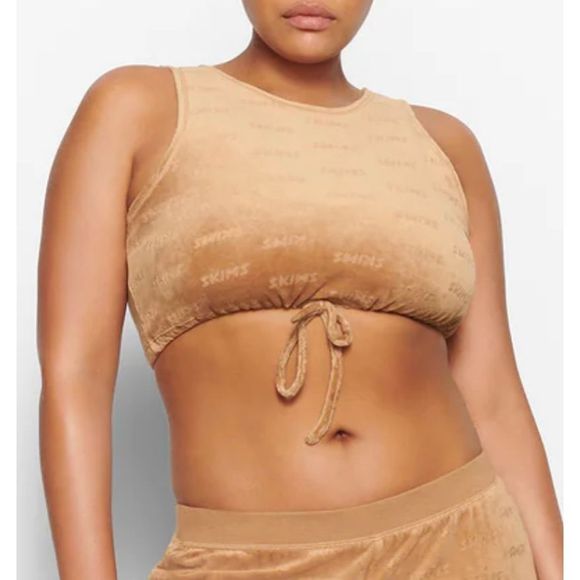 SKIMS Tops - SKIMS LOGO VELOUR TIE TANK CAMEL